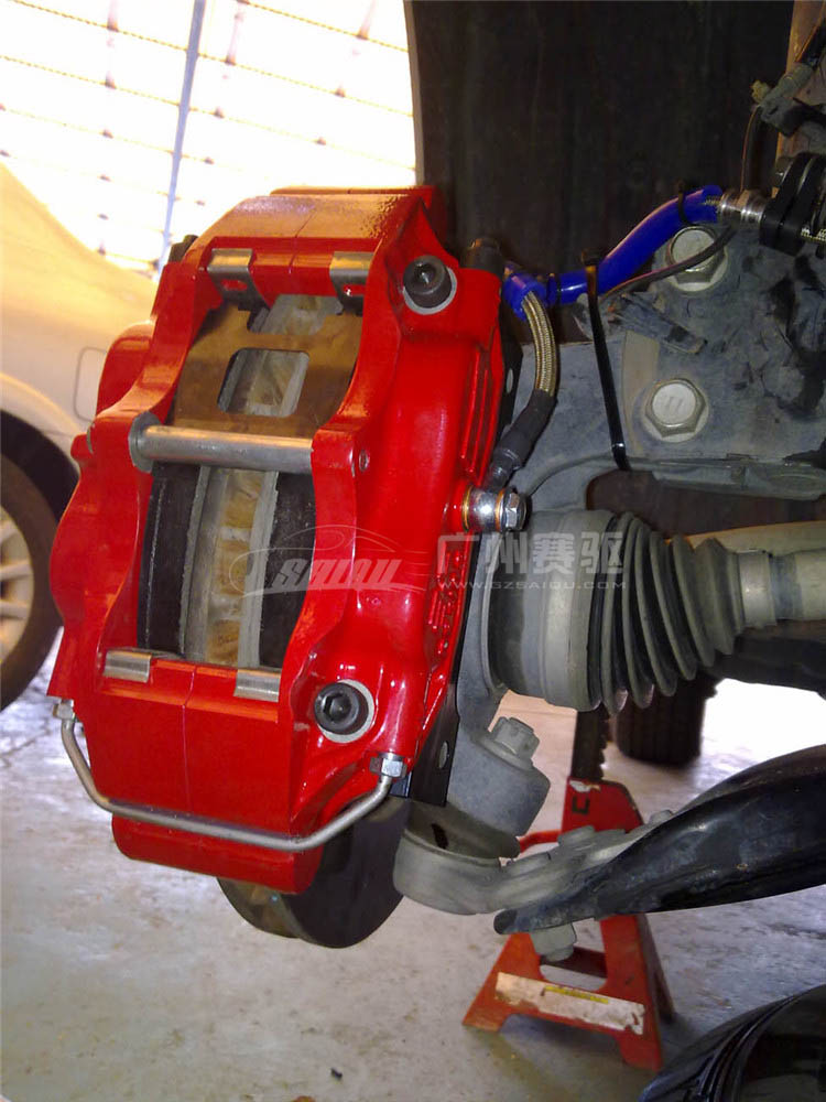 汉兰达刹车升级改装AP5200红色刹车鲍鱼 刹车卡钳